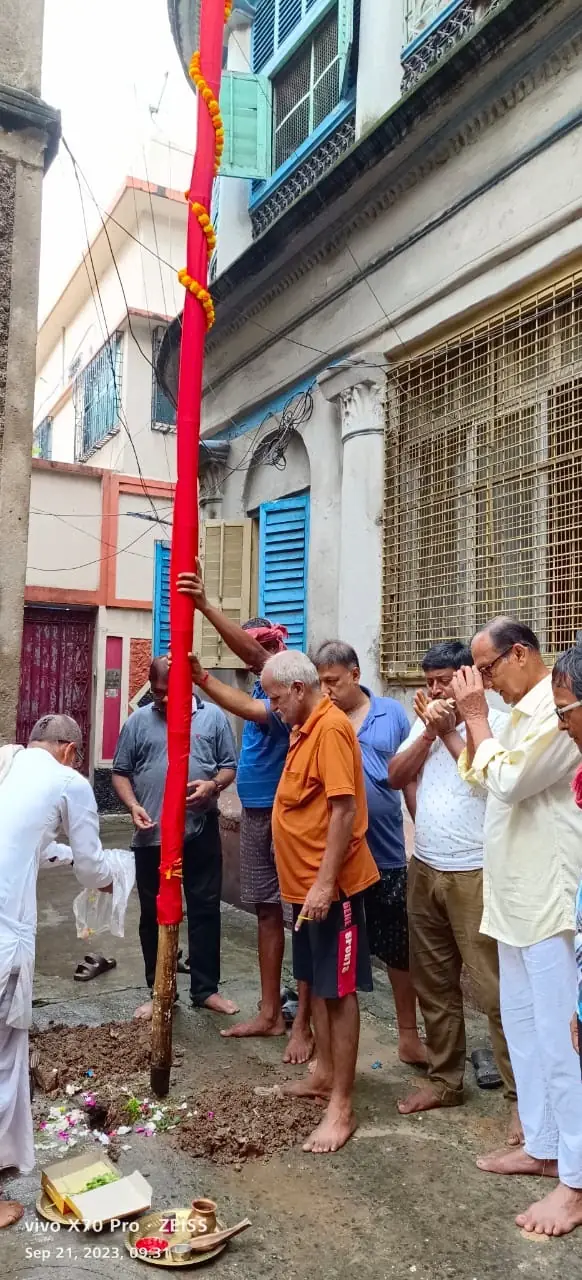 The khuti puja in the lanes of Jeliatola